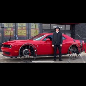 Meet your Posher, Daniel